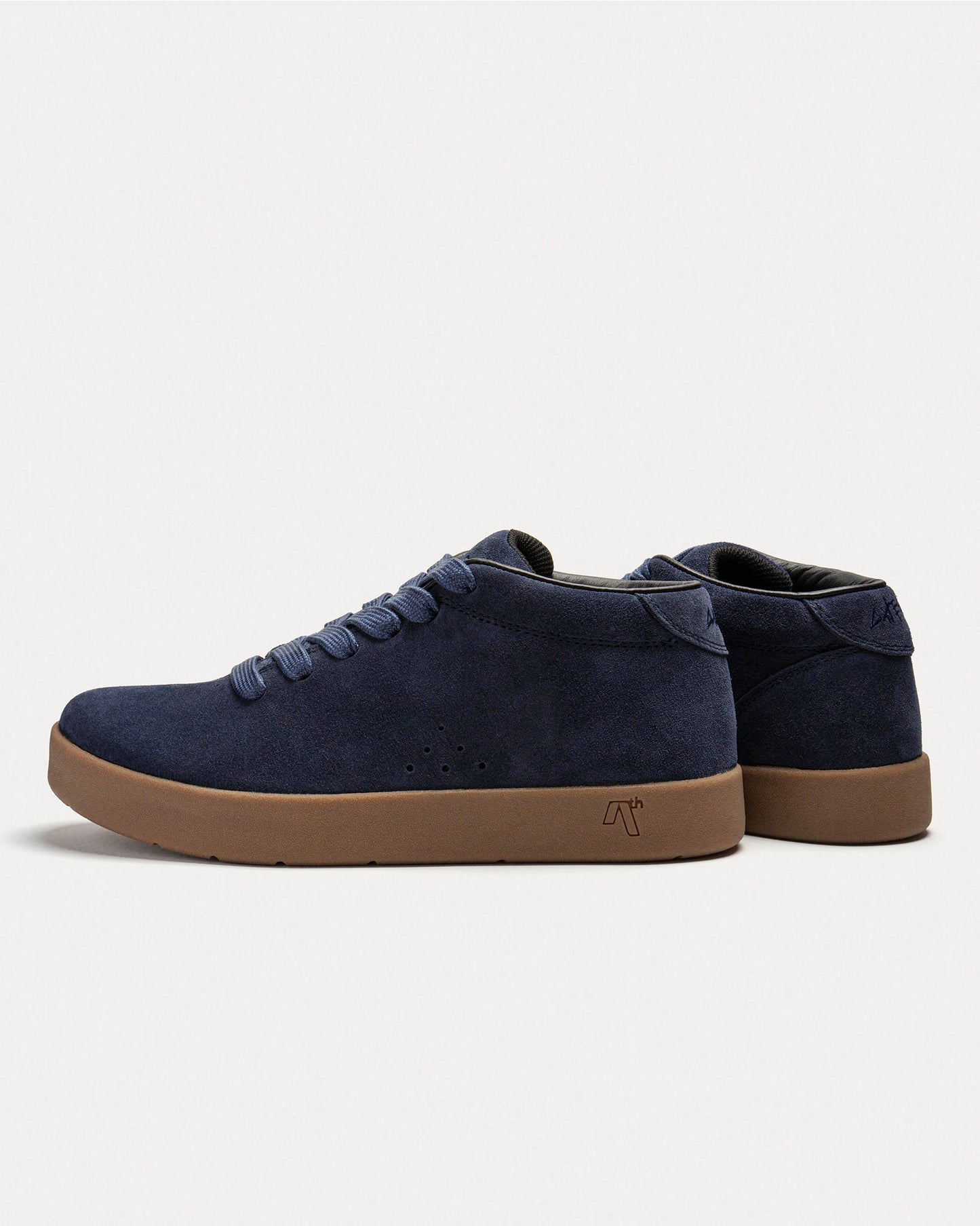 II Navy Gum