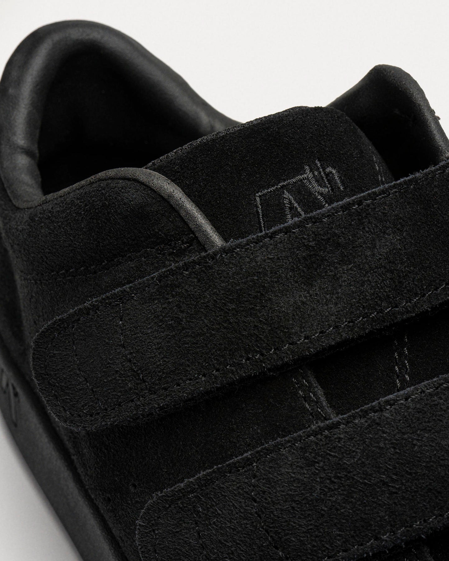 I velcro All Black