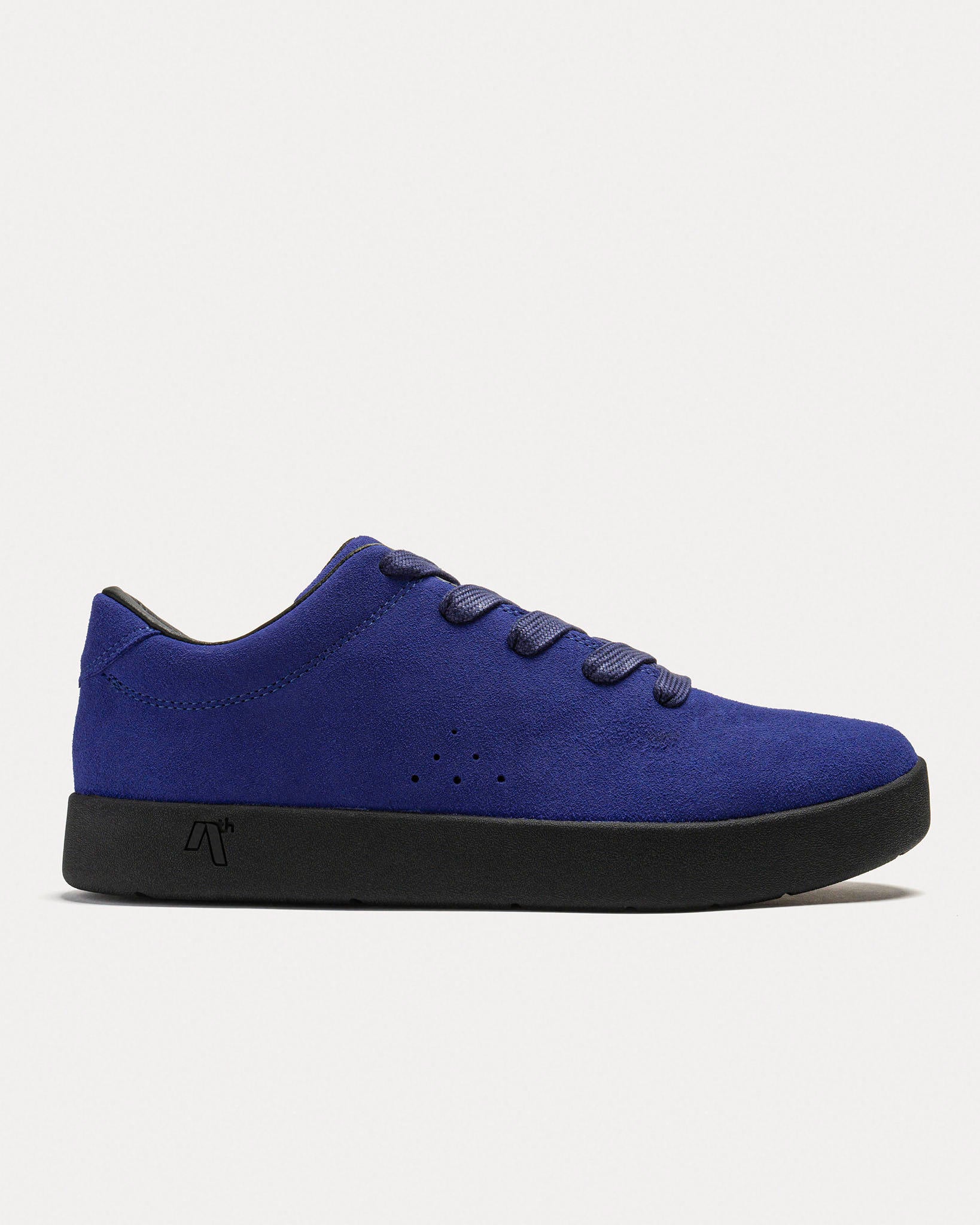 AREth Footwear