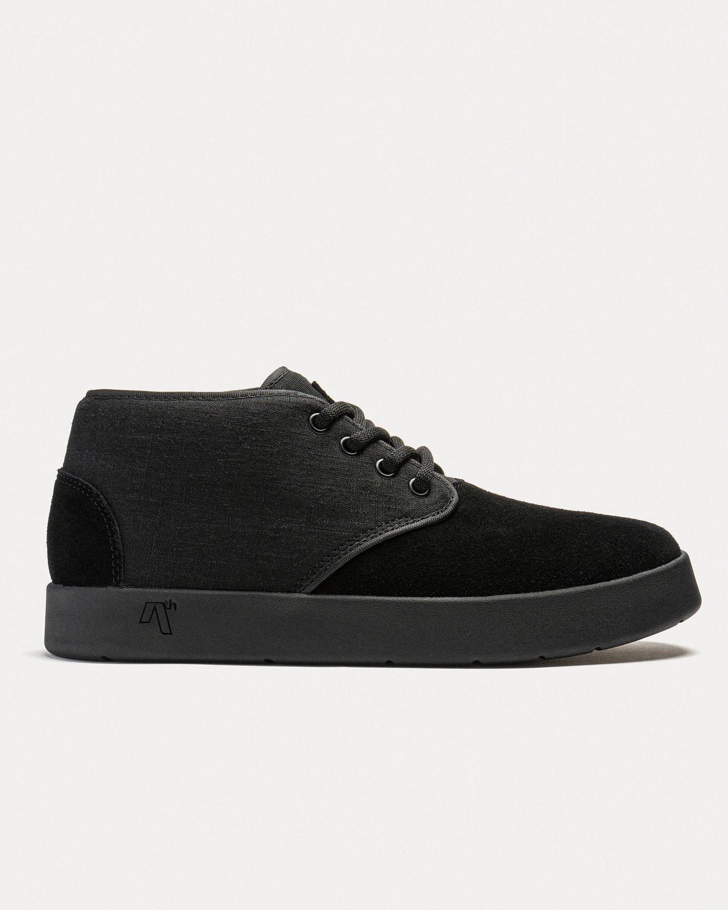 BULIT All Black