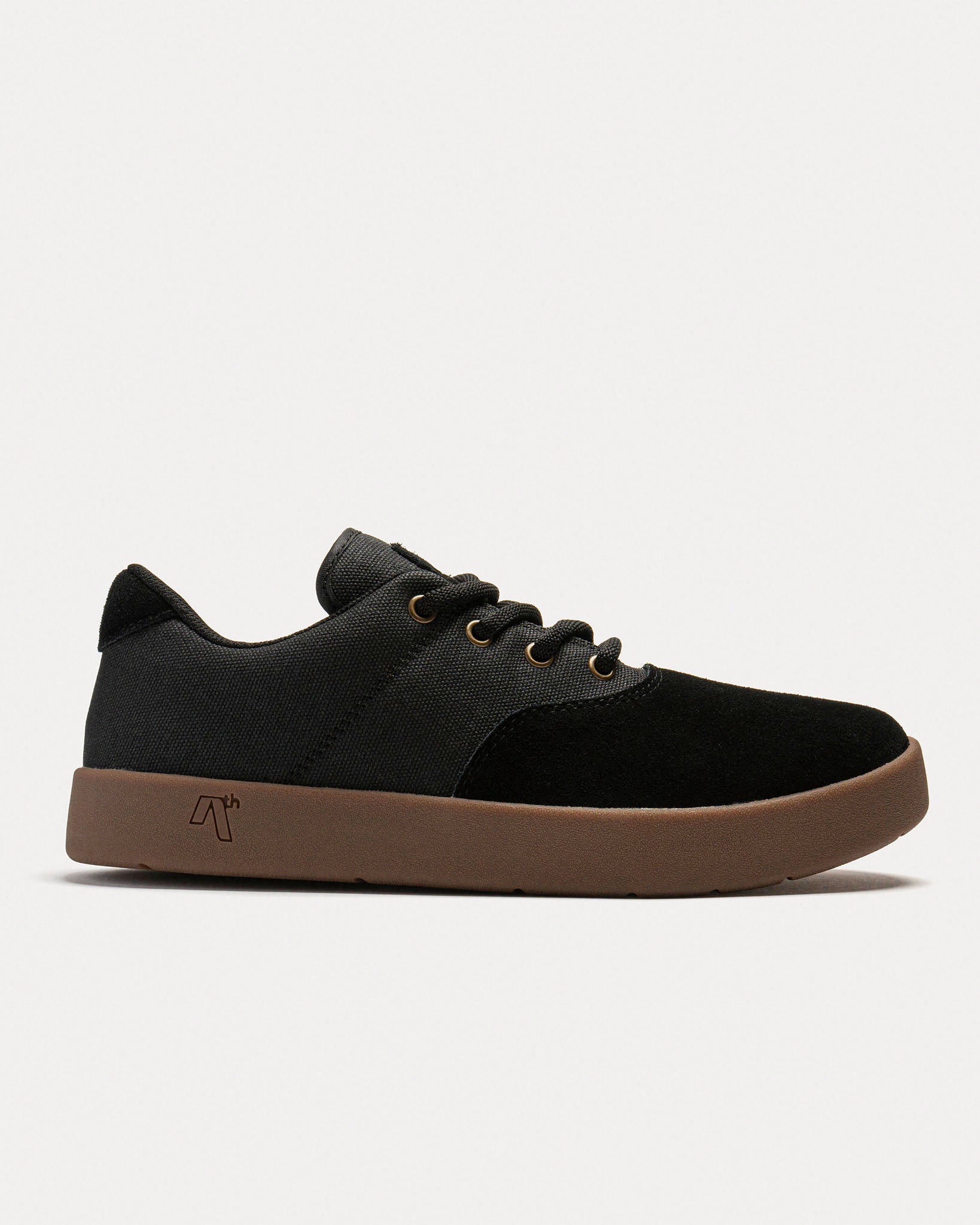 AREth® Footwear 公式オンラインストア