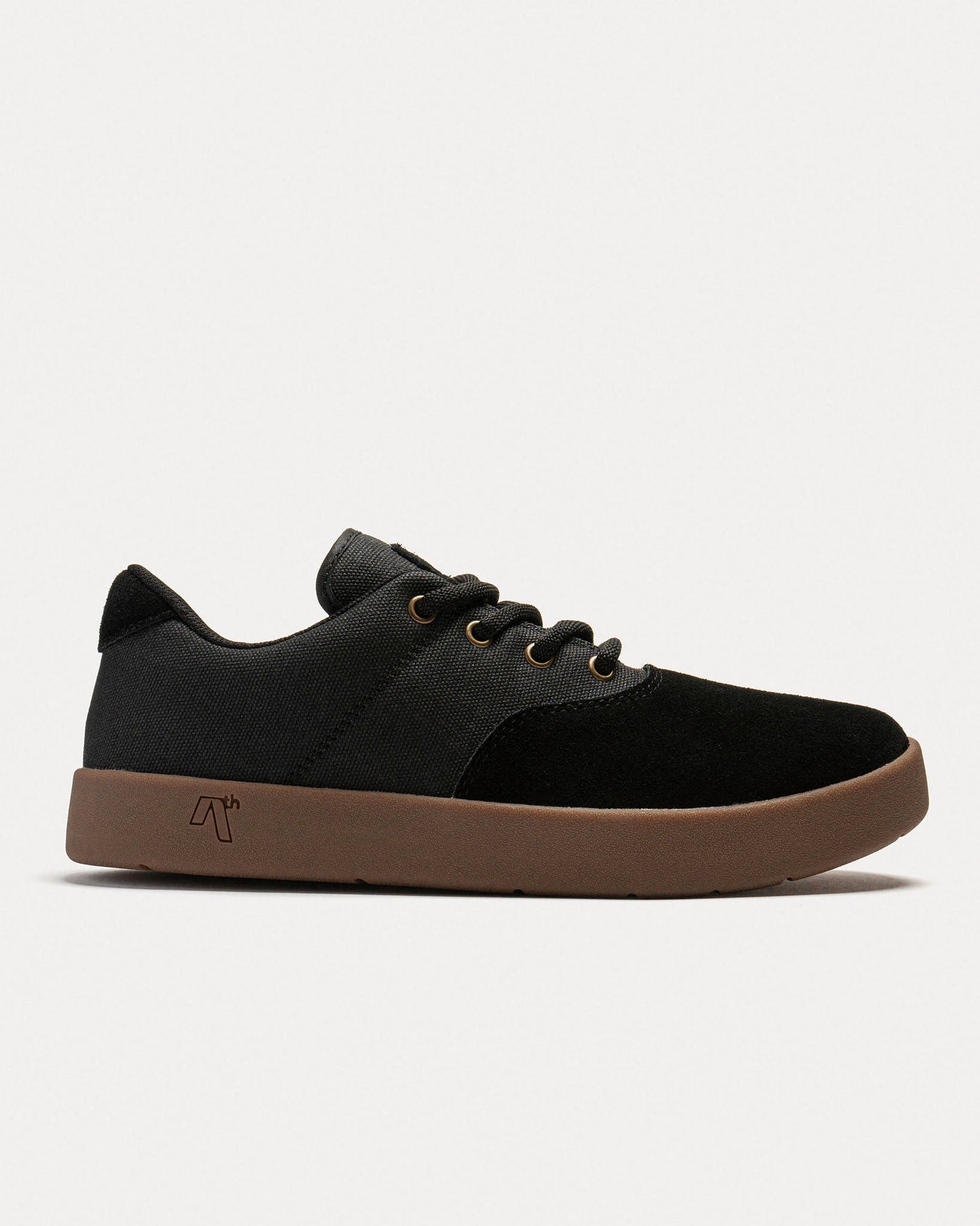 PLUG Black / Gum