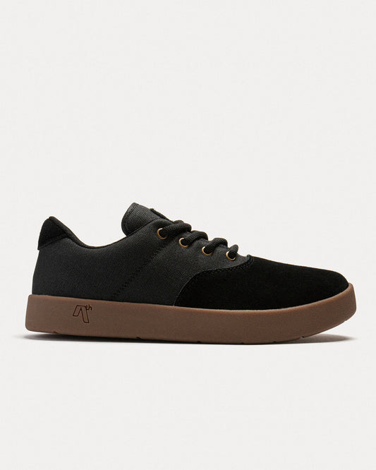 PLUG Black / Gum