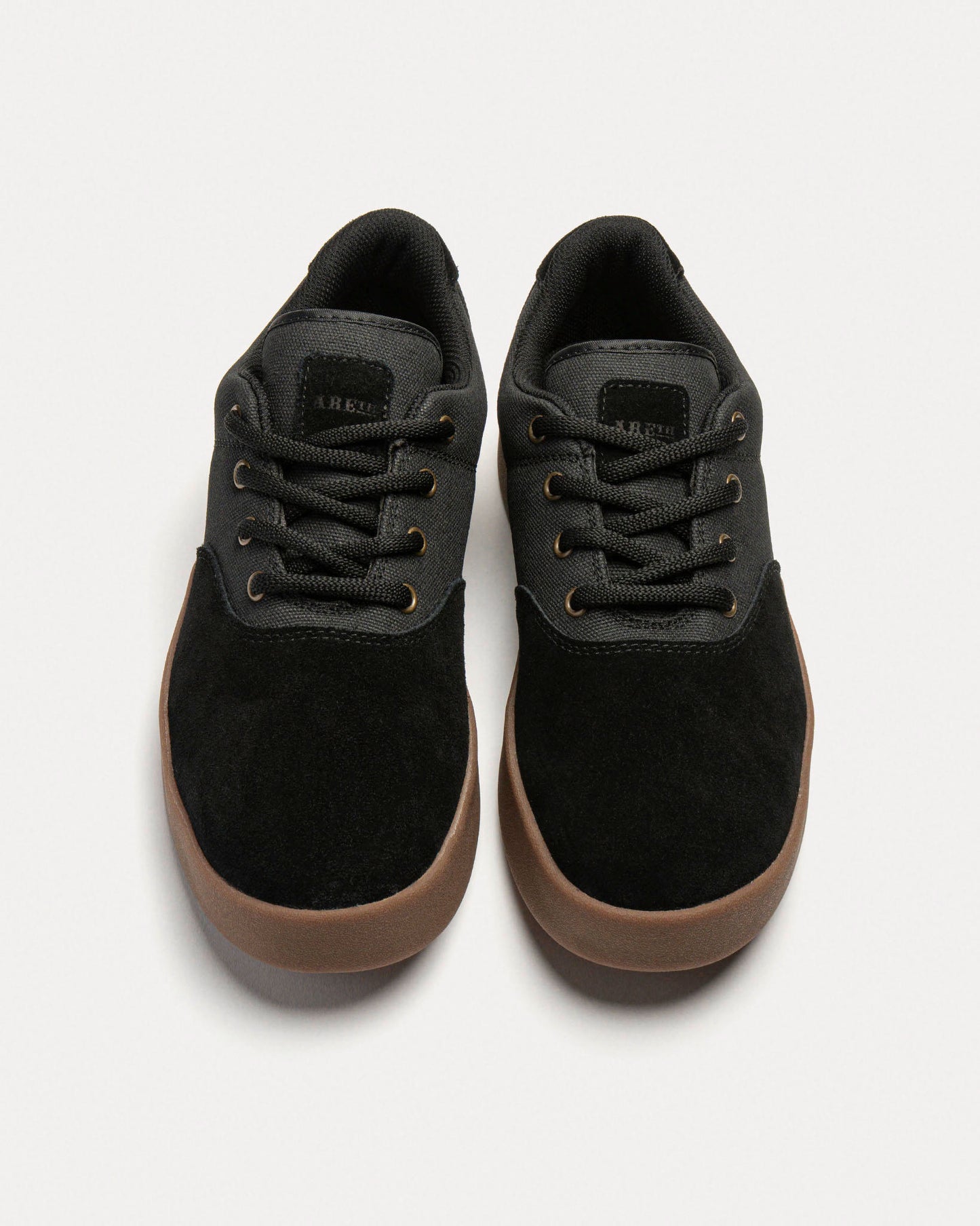 PLUG Black / Gum