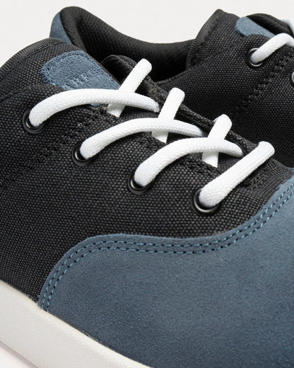 PLUG Blue × Black