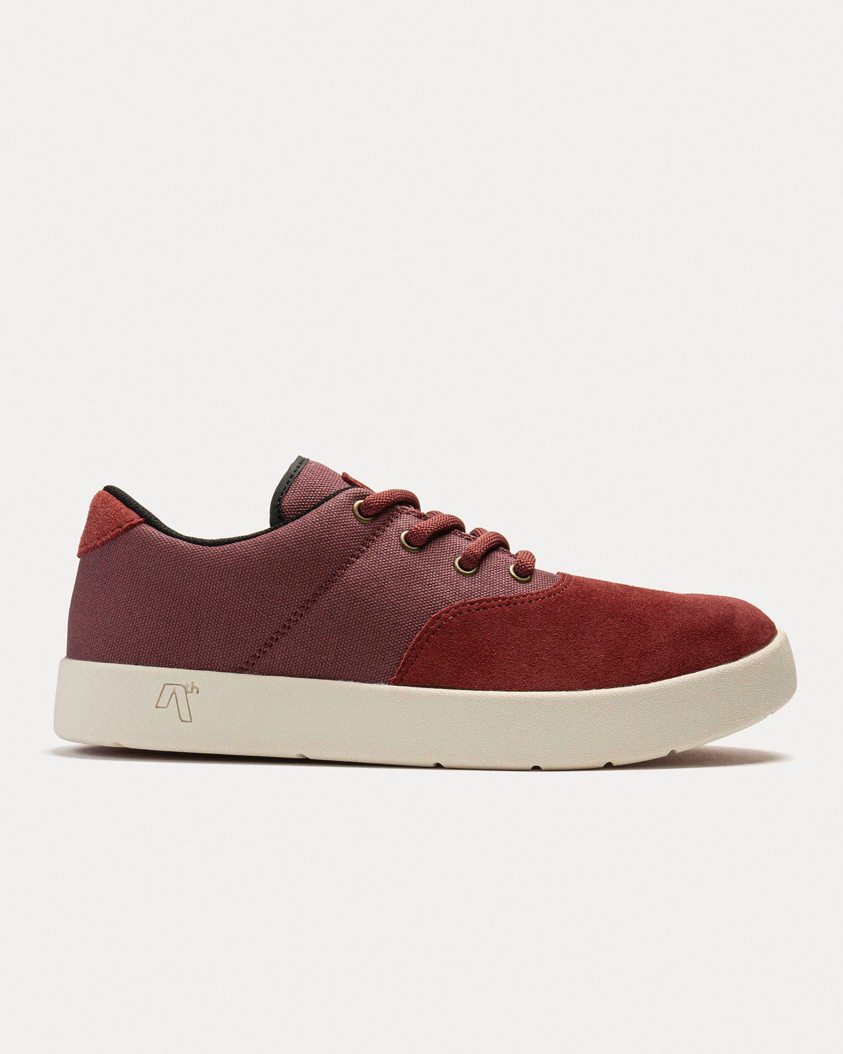 AREth® Footwear 公式オンラインストア