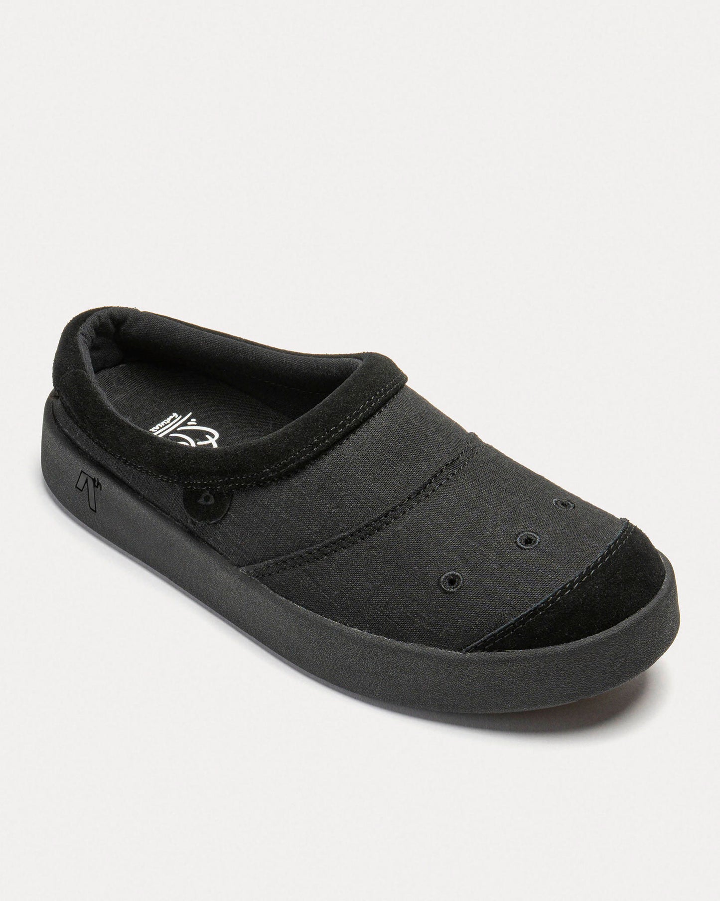 SOL All Black